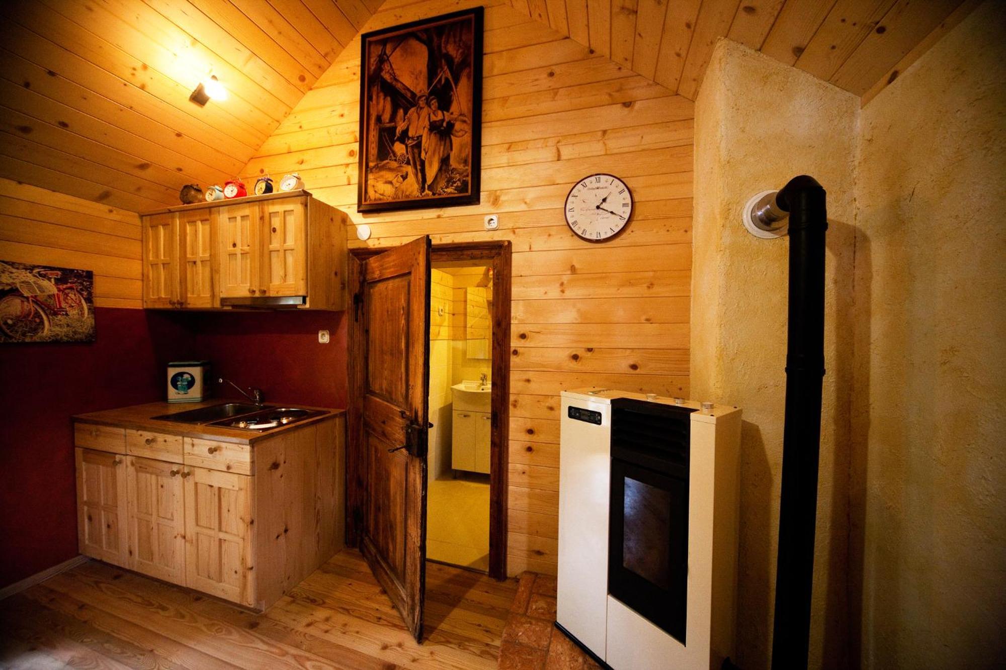 Domacija Koklej - Apartments Vintage Vacation Luce Luaran gambar